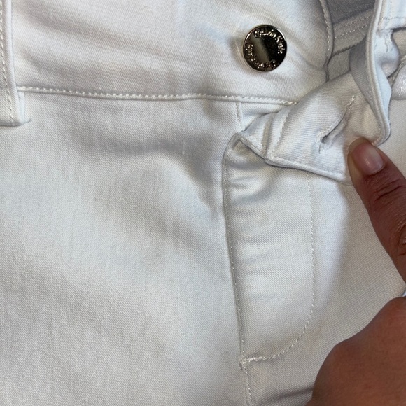 Calvin Klein Women's Cream Straight Leg  Stretch Jeans - Picture 6 of 12